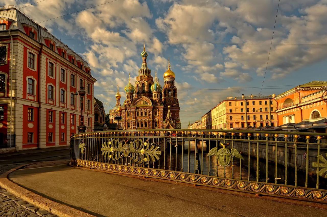 Griboedov House Bed and Breakfast San Petersburgo Exterior foto